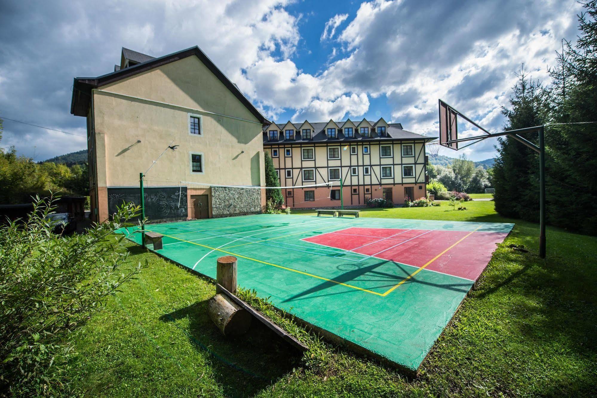 Hotel Golfer Kremnica Exterior foto